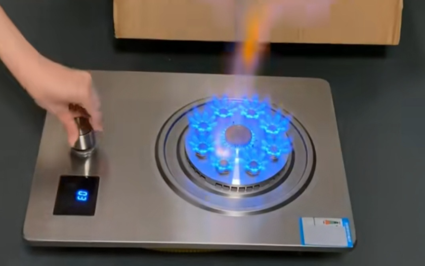 Kompor Listrik Tapi Ngeluarin Api Kayak Kompor Gas, Benaran Ada?