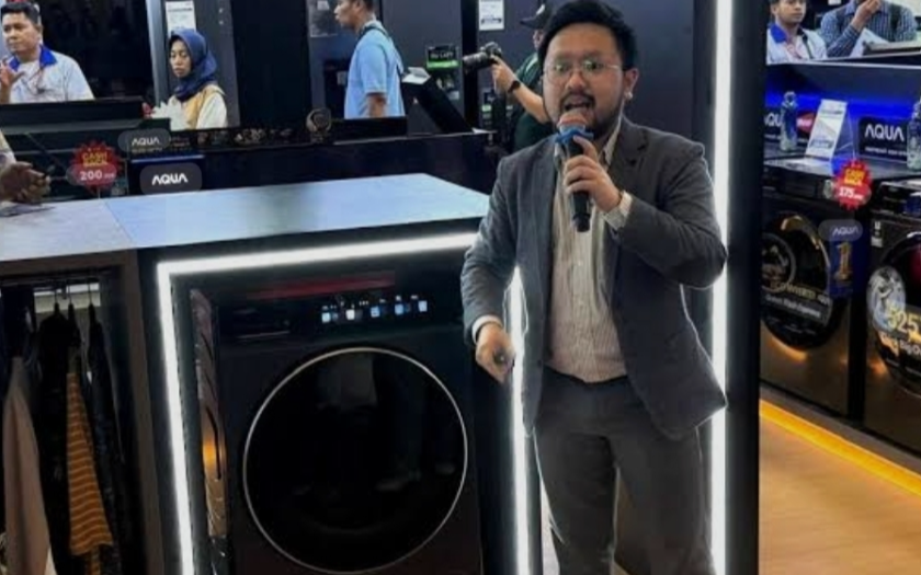 Aqua Luncurkan Mesin Cuci Berteknologi AI di PRJ 2025