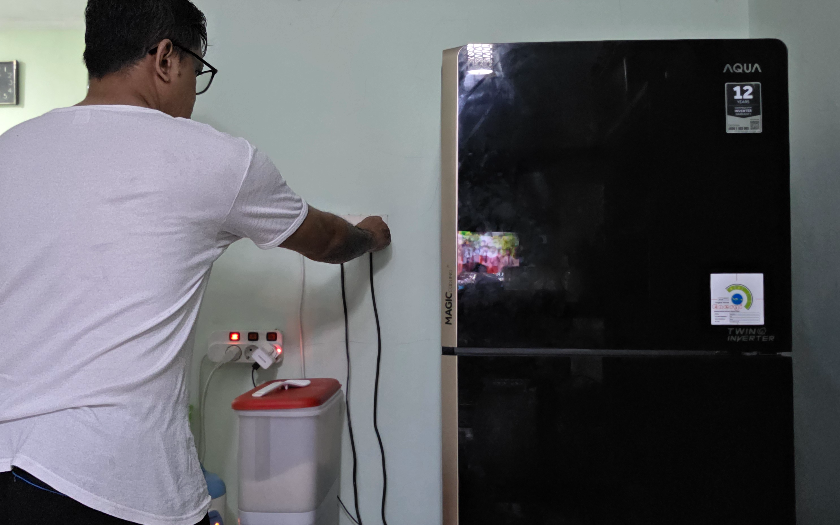 Ini Efeknya Bila Kabel Power Kulkas Sering Dicabut Dari Stop Kontak